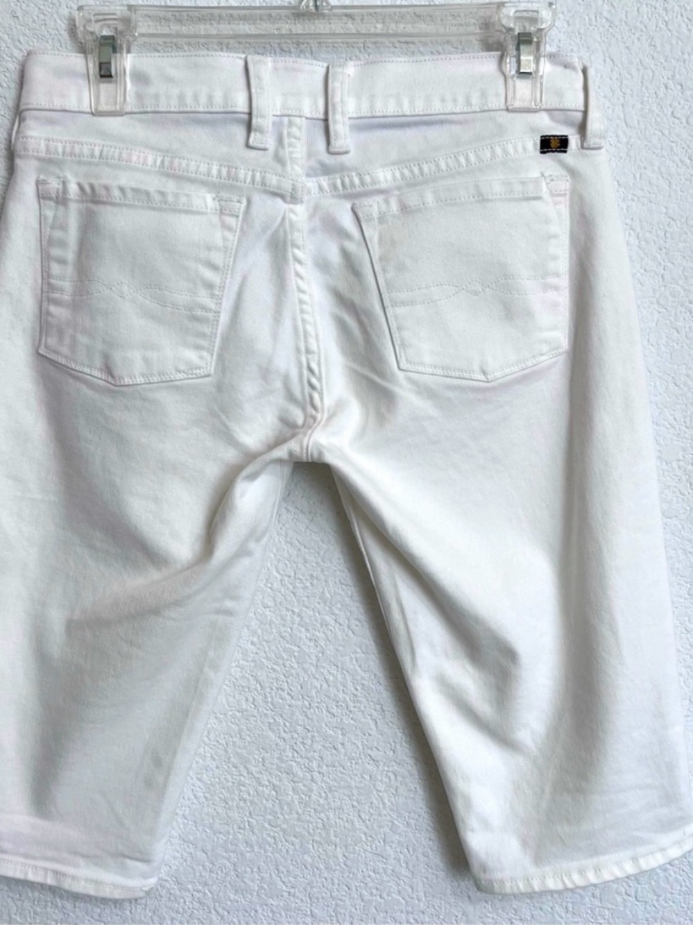 Lucky Brand Slim Brigette Bermuda White Jeans - Picture 3 of 9